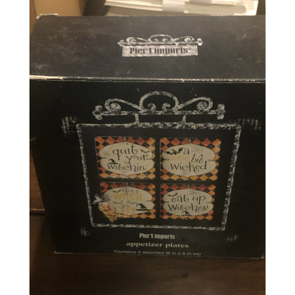 Vintage Pier One Halloween Appetizer Dessert Plates Set‎ Of 4 New in Box Witches - Picture 12 of 16